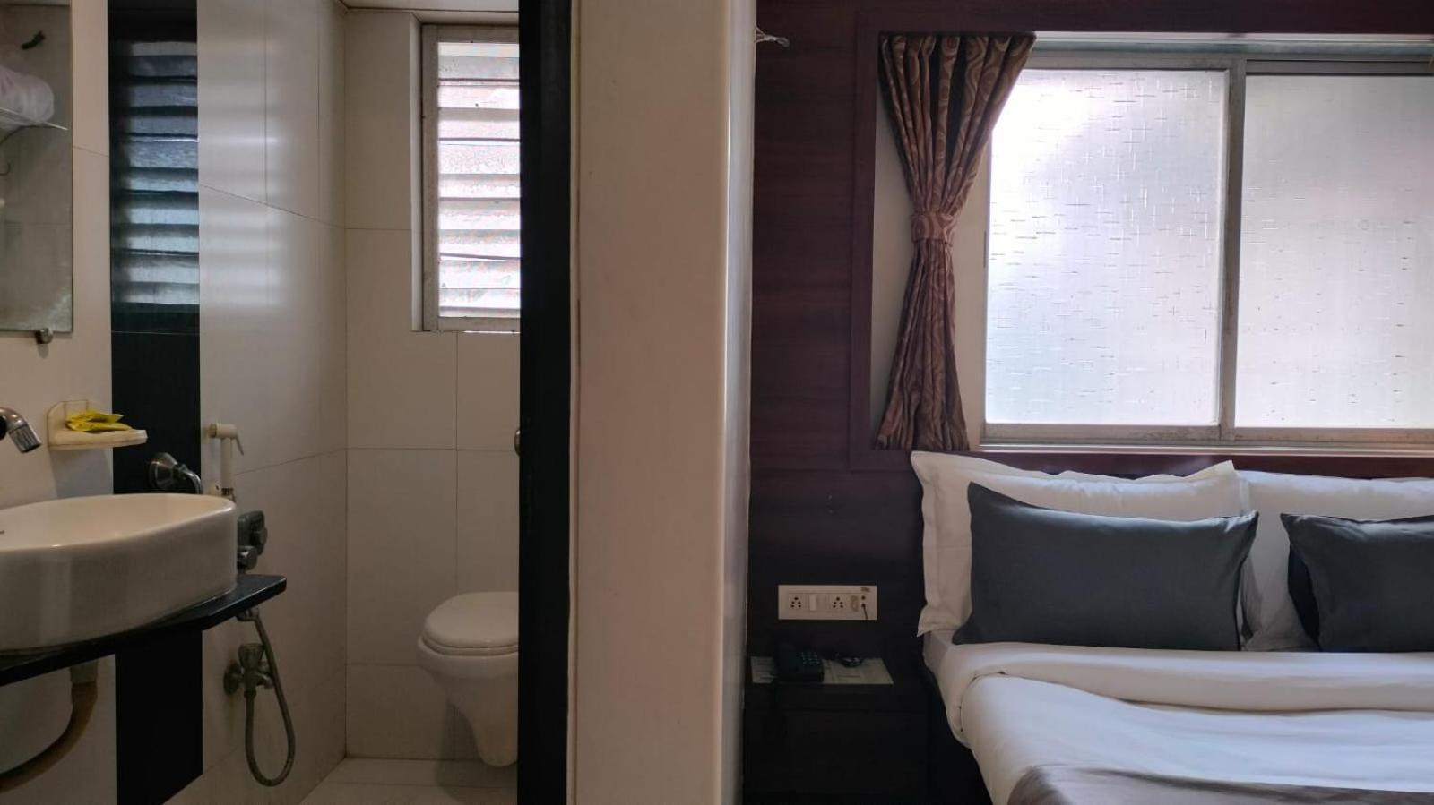 Hotel Sai Nidhi Executive-Mindspace Airoli 나비뭄바이 외부 사진